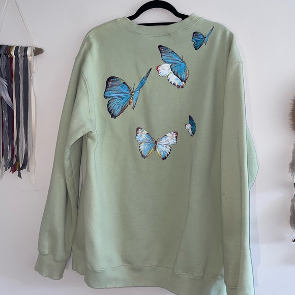 UO coney island butterfly crew🦋 - Picture 2 of 5